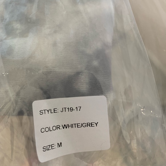 Olivaceous Tie Dyed Tank Top NWT🌴 - Picture 6 of 6